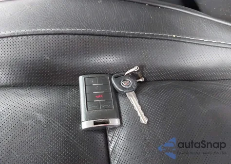 2013 Cadillac Escalade Esv Platinum Edition from USA, damaged, VIN 1GYS4KEF7DR262213